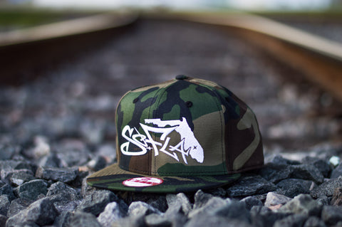 SnapBack Safety Green/Black Stiching